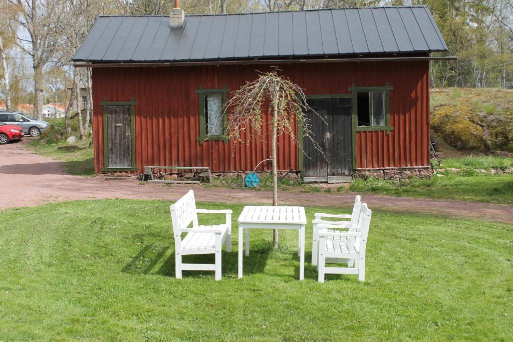 Kvarnbo Pensionat Saltvik エクステリア 写真